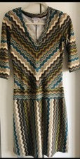 Kokoon Edición Limitada. Vestido de diseñador para mujer talla XS patrón geométrico nuevo con etiquetas $$110