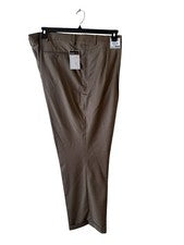 Pantalones inteligentes de viaje Roundtree & Yorke 50 X 30 tostados calce clásico frente plano NUEVO