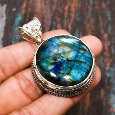 Colgante de joyería de piedra de nacimiento de plata de ley 925 hecho a mano con piedras preciosas de labradorita