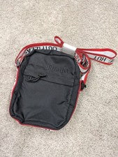 Bolso Bandolera Pizza Hut Mujer Pequeño Negro Logo No One OutPizzas Bolsillos con Cremallera