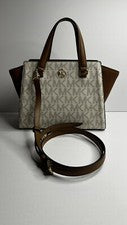 Bolso mediano Michael Kors Freya vainilla/lugg (D14)
