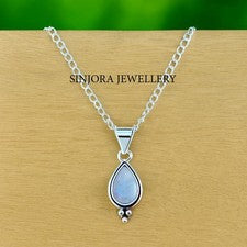 Colgante hecho a mano de plata esterlina 925 con piedra lunar arco iris de 18""