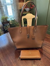 Bolso de Mano Michael Kors Karson Lg Cuero con Cartera Equipaje a Juego Marrón Nuevo