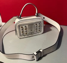 Bolso Bandolera Karl Lagerfeld Mujer Cuero Simone Tachonado Blanco Dorado Plateado