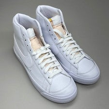 NIKE Blazer Mid 77' Zapatos de caña alta Talla Mujer 9.5 Hombre 8 Blanco y Melocotón CZ1055-117