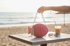 Auténtico Bolso Bandolera Tommy Bahama Rosa Mimbre Pez Verano Nuevo con Etiquetas