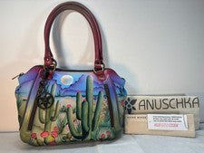 ANUSCHKA CALCUTTA INDIA - NUEVO CON ETIQUETAS $328.00 OBRA MAESTRA PINTURA TOMÓ 8 SEMANAS