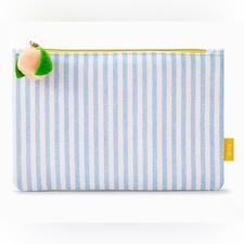 Bolso de Maquillaje Ipsy Abril 2024 Azul Blanco Rayas Melocotón Cremallera