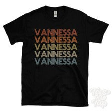 CAMISETA VANNESSA ESTILO RETRO REPETIDO Hombre y Mujer Novedad Genial Nombre Regalo