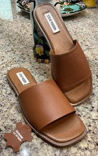 STEVE MADDEN Mujer Talla 8 M LUNAH SLIDE Coñac Cuero Genuino Precio de venta sugerido por el fabricante $55 NUEVO