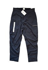 Pantalones utilitarios Nike Sportswear Essential Style para hombre talla 30 negros DM6681-010 nailon