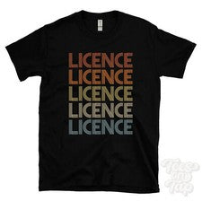 CAMISETA ESTILO RETRO REPETIDA LICENCIA Hombre y Mujer Novedad Genial Nombre Regalo