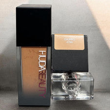 Base líquida mate luminosa HUDA BEAUTY #FAUXFILTER Churro 415N 1,18 fl oz