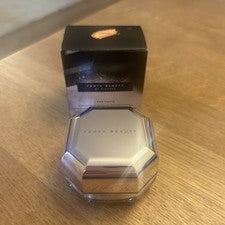 Anacardo en polvo ajuste retoque instantáneo FENTY BEAUTY ByRIHANNA Pro Filt'r 7,8 g
