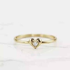 Anillo de promesa enchapado en oro amarillo de 14k de 0,20 quilates con forma de corazón de moissanita real para corazón