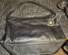 Bolso de hombro Isaac Mizrahi de cuero genuino para mujer nunca usado con encanto