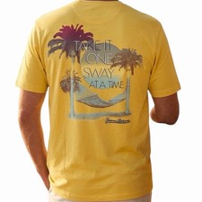 $45 Camiseta TOMMY BAHAMA Amarilla ONE SWAY AT A TIME Calce Relajado Manga Corta Nueva con Etiquetas