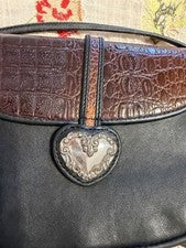 Bandolera de cuero One World Brighton de colección negra marrón cartera corazón