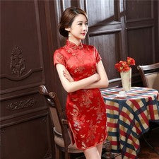 Elegante vestido de moda Q I Renne manga corta Cheongsam tradición china