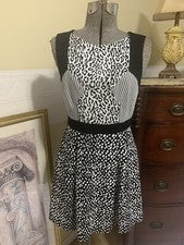 Mini Vestido de Diseñador Blanco y Negro Triple Estampado Geométrico Mujer’s Talla 12.