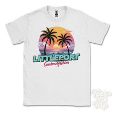 CAMISETA LITTLEPORT CAMBRIDGESHIRE - Retro Estilo Miami Divertida Parodia de Verano Reino Unido