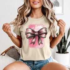 Camiseta con lazo rosa acuarela para mujer accesorio de moda
