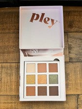 Paleta de sombras de ojos Pley Beauty Nudie 9 tonos neutro mate brillo nuevo maquillaje