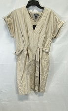 Vestido para mujer Halston beige utilitario safari con cinturón manga corta cremallera frontal nuevo con etiquetas 10