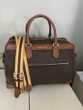 Bolso de viaje Michael Kors Duffel Weekender con funda trolley