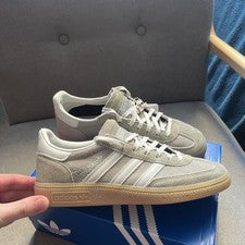 Reino Unido 5.5 Adidas Balonmano Especial Mujer’s Entrenadores Gris JR0850 Nuevo