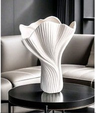 Jarrón decorativo impreso en 3D - Decoración moderna del hogar - Hecho en el Reino Unido