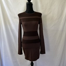 Mini vestido de malla para mujer Fashion Nova Bare With Me talla mediana