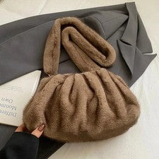 Bolso de hombro de piel sintética suave de felpa de invierno para mujer Bandolera Bolso en la nube