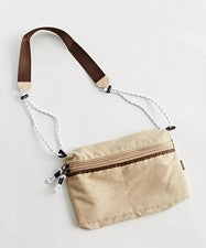 Bolso Bandolera Grande TAIKAN Sacoche Tostado + Marrón Nuevo sin Etiquetas $48