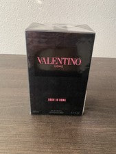 Valentino Uomo nacido en Roma