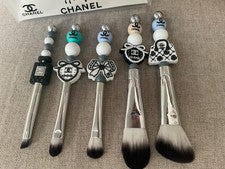 Nuevos hermosos juegos de brochas de maquillaje con cuentas hechas a mano