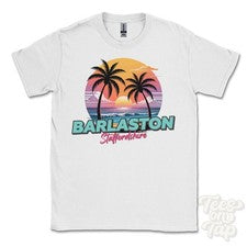 CAMISETA BARLASTON STAFFORDSHIRE - Retro Estilo Miami Divertida Parodia de Verano Reino Unido