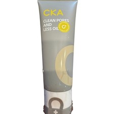 CKA Limpiar Poros y Reducir Aceite Cuidado Facial de la Piel 80g Blanco y Gris Exp 5/2028