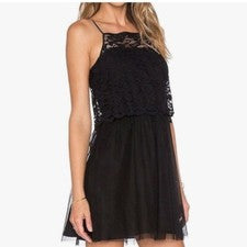 Vestido halter de encaje de tul negro talla 2 BCBGeneration para mujer