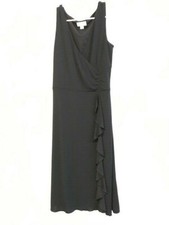 Vestido negro Ann Taylor Loft para mujer talla 6 con volantes delanteros formal sin mangas cuello en V