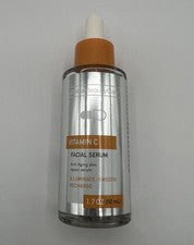 Global Beauty Care Vitamina C SUERO FACIAL 1,7 oz (50 ml) Iluminar Suave Recarga