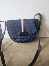 Bolso Bandolera Tommy Hilfiger Diana II Azul Marino Monograma Solapa Cartera Nuevo sin Etiquetas