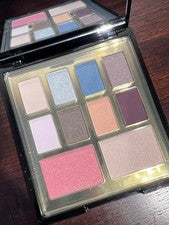 Hermosa paleta de 8 sombras de ojos ELIZABETH ARDEN + rubor brillante + polvo brillante