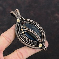 Colgante envuelto en alambre de regalo de bestia de cobre joyería hecha a mano de piedras preciosas de 3,86"