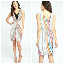 VESTIDO ARCO IRIS RACHEL ROY SEXY CHIC CUELLO EN V TORCIDO DELANTERO Talla S NUEVO CON ETIQUETAS $ 100
