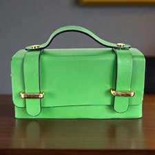 Bolso de mano para mujer de cuero italiano de diseñador - verde lirio