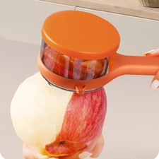 Pelador de cocina multifuncional con recipiente colector y raspador para pelar