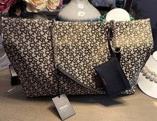 DKNY MUJER MEDIANO CLARYCE TOTE con TARJETERO MARRÓN LOGOTIPO ESTAMPADO $268 NUEVO CON ETIQUETAS