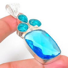 Colgante de joyería de plata de ley 925 hecho a mano con piedras preciosas de topacio azul suizo 1,97"
