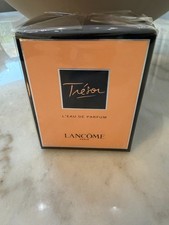Perfume Tresor Lancome 1,7 OZ nuevo en caja